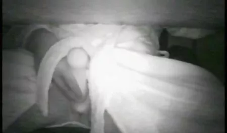 Annoiato ragazza in cam diteggiatura sesso porno casalingo modelli