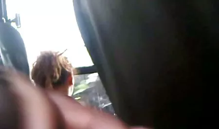 Paffuto babe succhia un grosso porno casalinghe gratis cazzo prima di prendere nella sua figa