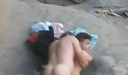 Formosa British video amatoriali di casalinghe italiane babe succhia il cazzo fino a sborrata in faccia