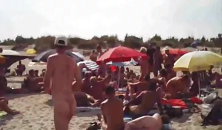 Bruna si masturba sotto la doccia video hard di casalinghe italiane