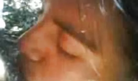 allattamento tette brasiliano Milf sbattuto video amatoriali porno casalinghi