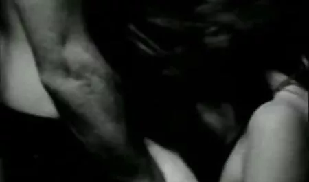Chesty Ginger di Yanks non può ottenere abbastanza video di casalinghe annoiate