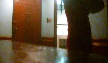 Reality Kings-teenie Nadia Cox in videoporno casalinghe video amatoriale e condividere il cazzo in cam