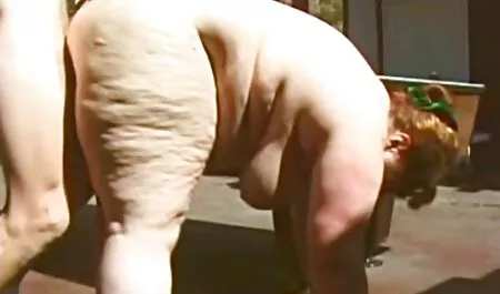Tabù virtuale-Busty Lucy cavalca un cazzo film porno casalinghi gratis duro
